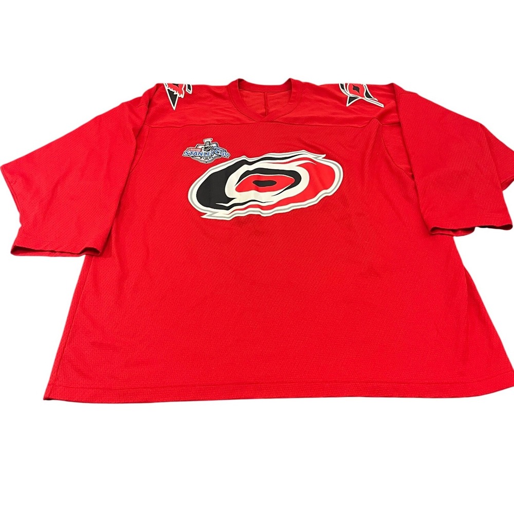CCM Hockey Jersey Mens L Red Carolina Hurricanes 2006 Stanley Cup Final Patch